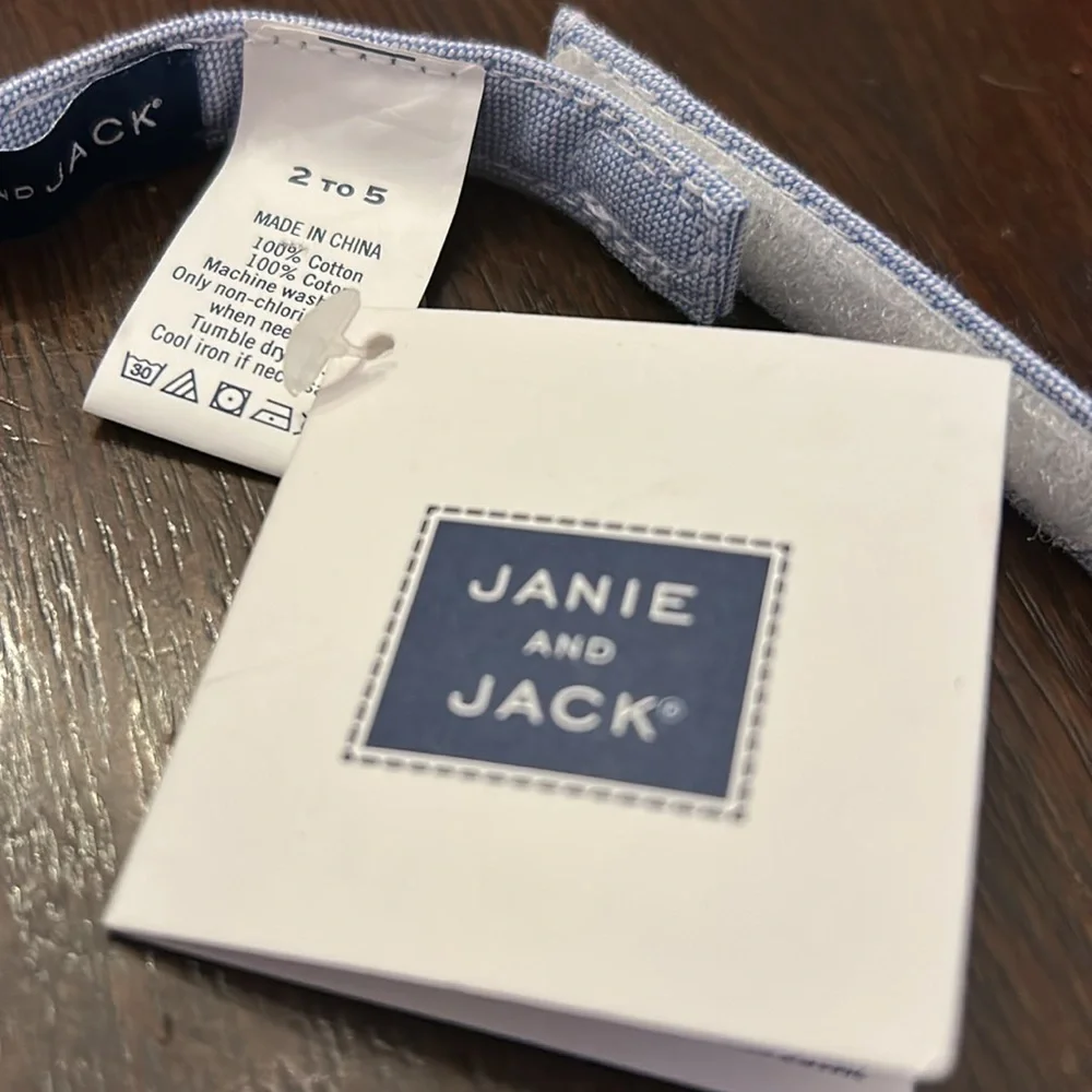 Janie and Jack Chambray Blue Cotton Oxford Bowtie